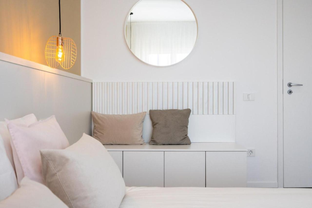 Fabulous Apartament With View In Calea Victoriei Бухарест Экстерьер фото